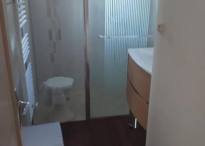 Maison Meublee En Location Courte Duree - 1 Mois Minimum Дом отдыха